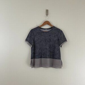 Lululemon Sole Training Short Sleeve Sea Spray Alpine White Dark Chrome Size 6